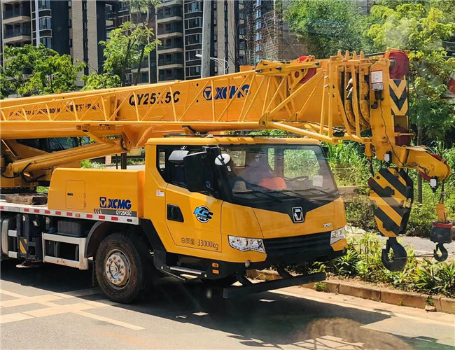 安平县大件设备吊装租赁吊车